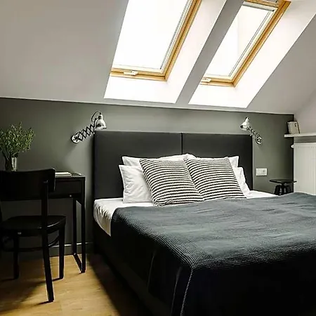 Bed & Breakfast Antiqua 4*