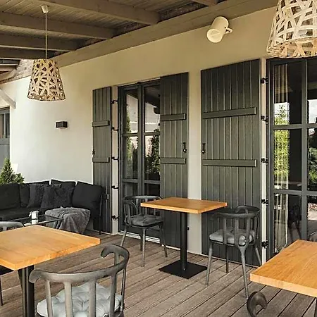 Bed & Breakfast Antiqua 4*