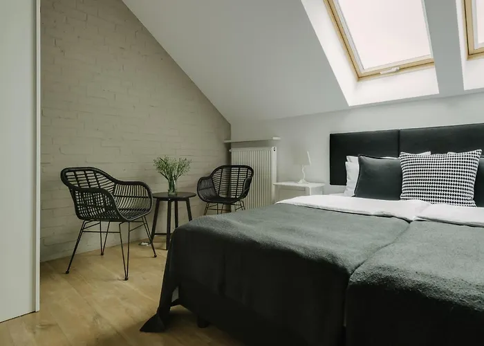 Antiqua לינה וארוחת בוקר