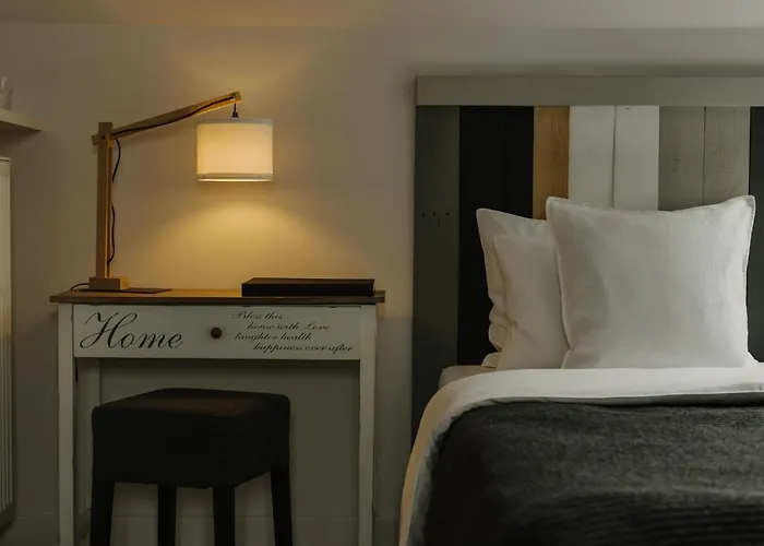 Antiqua 4* ראסיבורז'