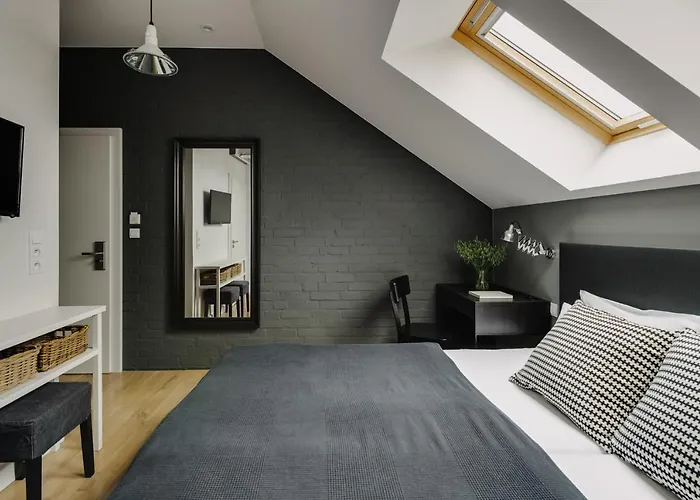 לינה וארוחת בוקר Antiqua 4*