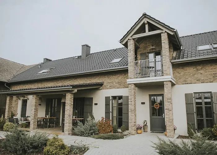 לינה וארוחת בוקר Antiqua 4*